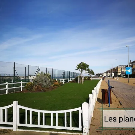 Study Du Pecheur Trouville-sur-Mer