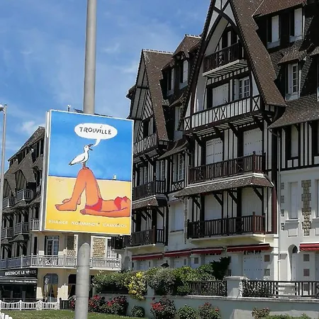 Апартаменты Study Du Pecheur Трувиль-сюр-Мер