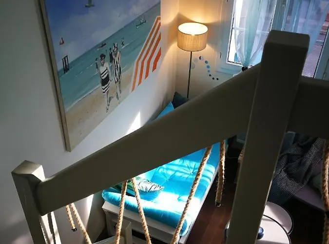 Study Du Pecheur Apartment